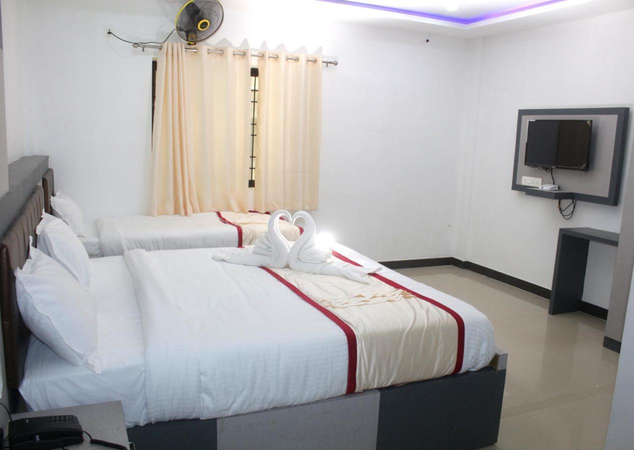 Hotel Shawrya The Grand Madikeri Dış mekan fotoğraf