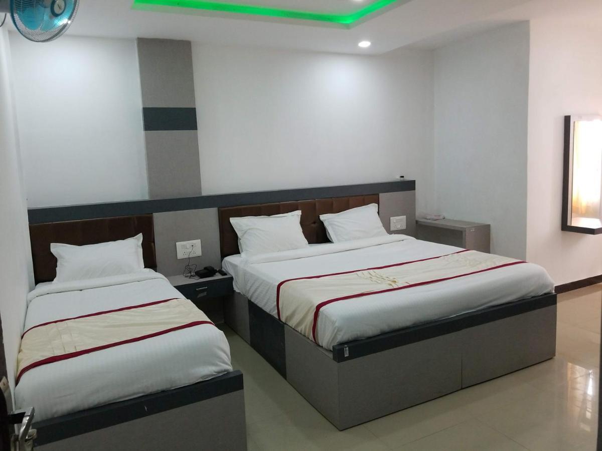 Hotel Shawrya The Grand Madikeri Dış mekan fotoğraf