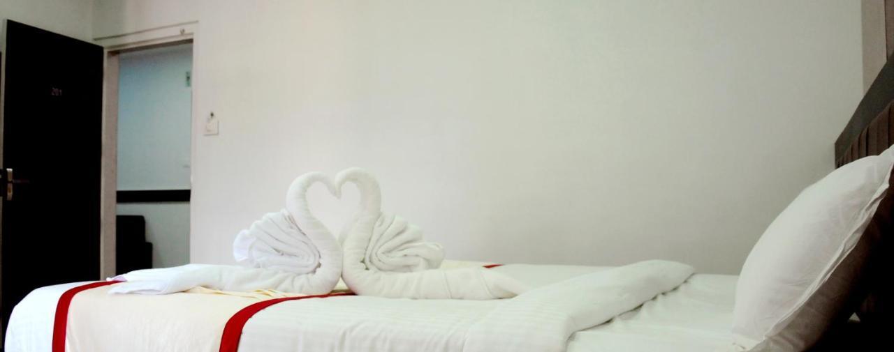 Hotel Shawrya The Grand Madikeri Dış mekan fotoğraf