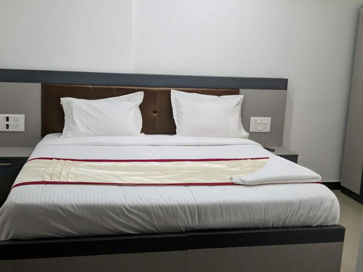 Hotel Shawrya The Grand Madikeri Dış mekan fotoğraf